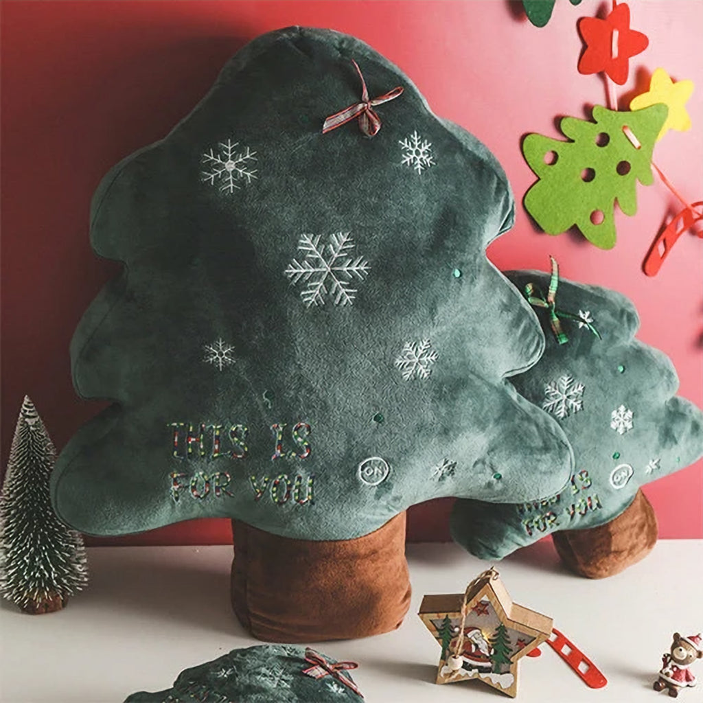 Christmas Tree Cushion – The Merry Den