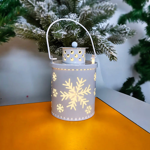 Flickering LED Christmas Lantern – The Merry Den